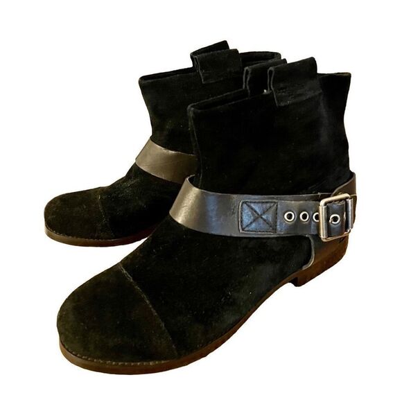 Rosebud suede buckle ankle boots size 38 - Picture 1 of 9